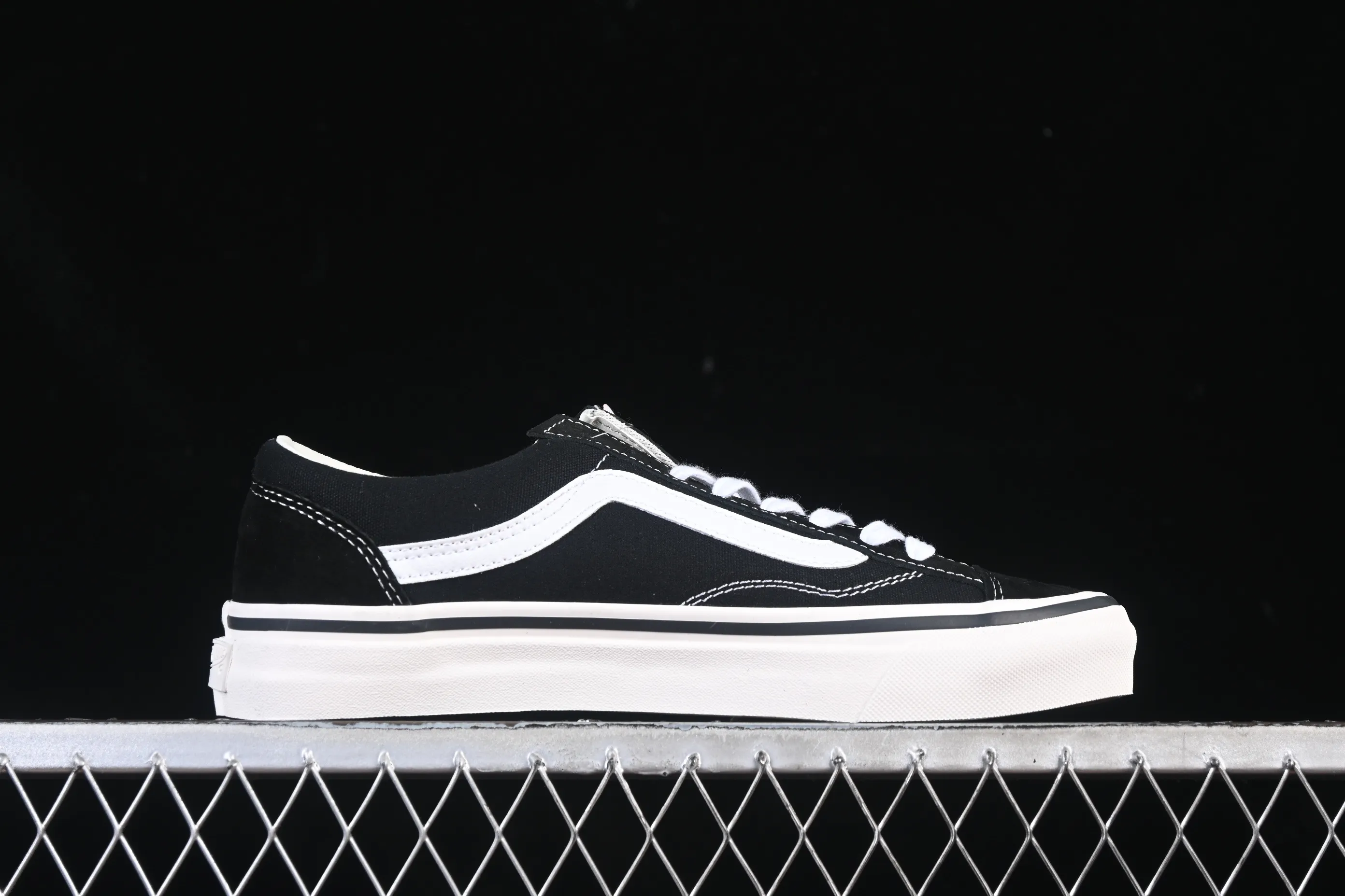 All categories Vans Vans series Vans Low Vans low-top Vans Old Skool 36 Vans high-end branch low-top retro casual sneakers VN000D2GBA2